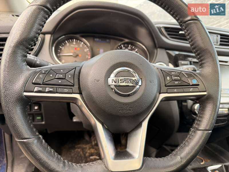 Внедорожник / Кроссовер Nissan Rogue 2019 в Ровно