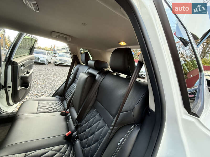 Позашляховик / Кросовер Nissan Rogue 2023 в Трускавці фото 64 Позашляховик / Кросовер Nissan Rogue 2023 в Трускавці