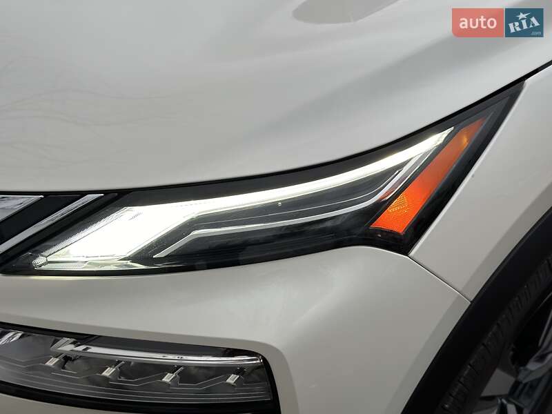 Внедорожник / Кроссовер Nissan Rogue 2022 в Киеве