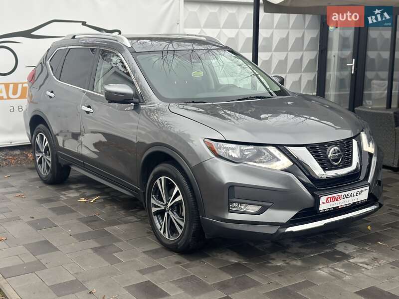 Внедорожник / Кроссовер Nissan Rogue 2019 в Киеве