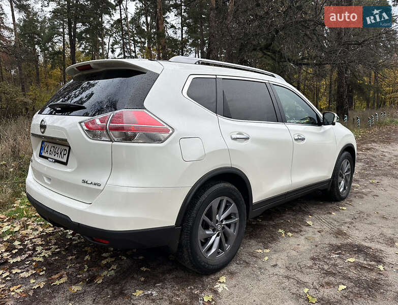Позашляховик / Кросовер Nissan Rogue 2016 в Києві