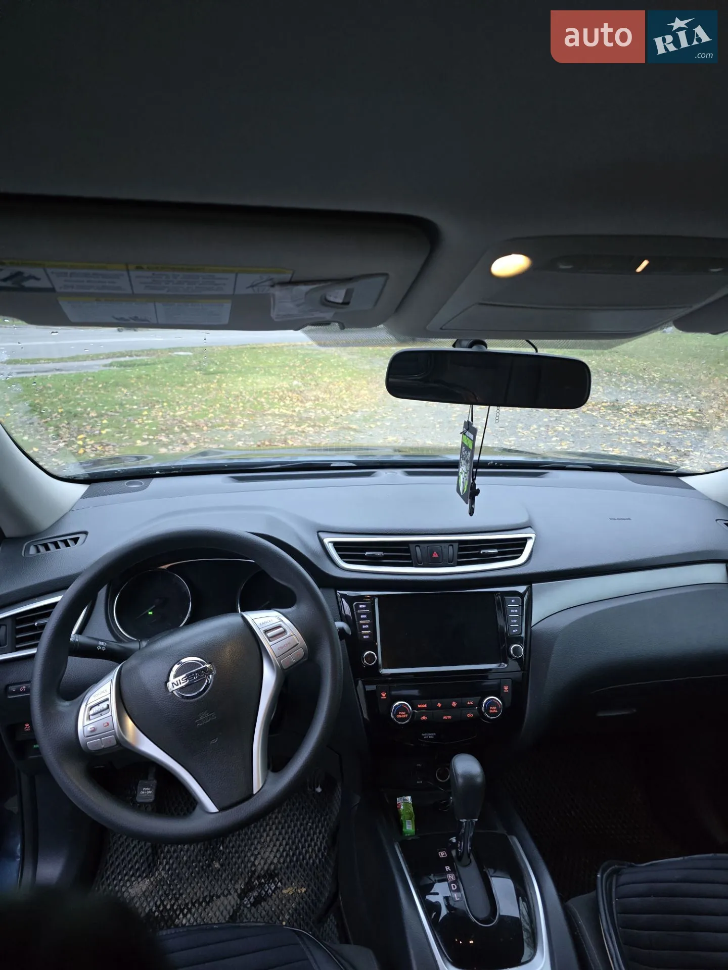 2015 Nissan Rogue - мініатюра 10