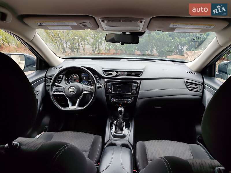Внедорожник / Кроссовер Nissan Rogue 2018 в Киеве фото 4 Внедорожник / Кроссовер Nissan Rogue 2018 в Киеве