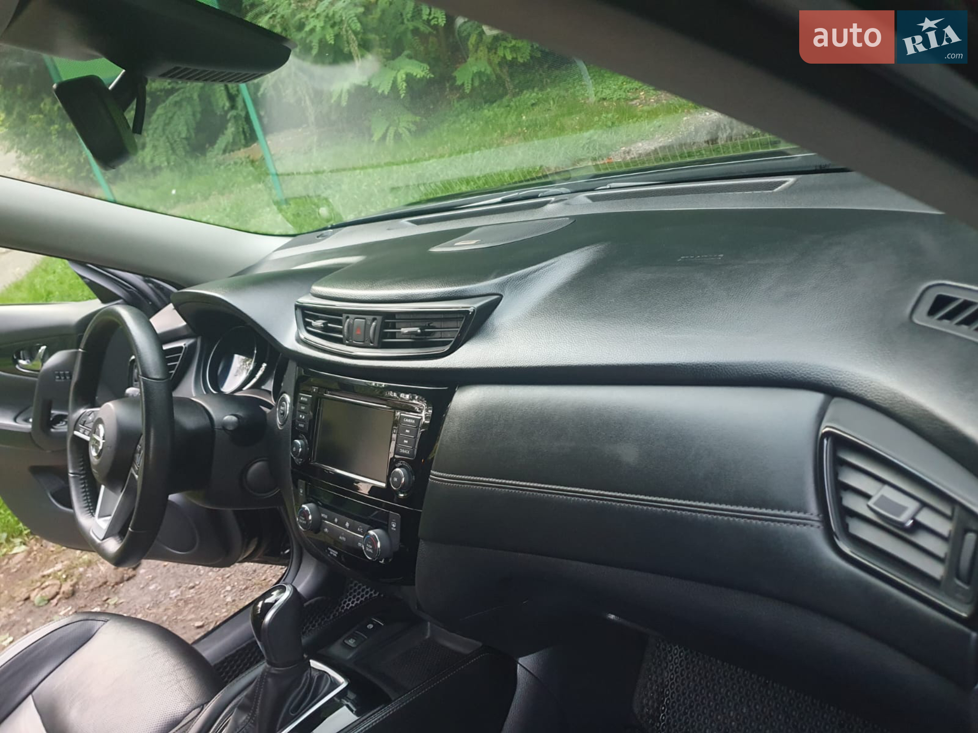 2019 Nissan Rogue - мініатюра 14