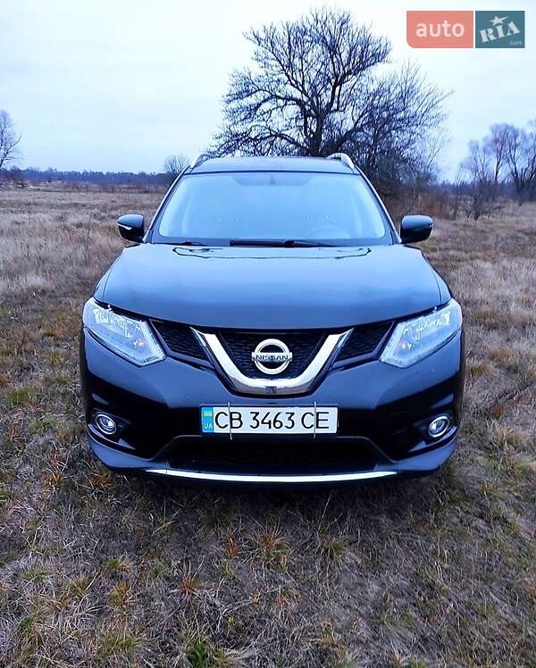 Внедорожник / Кроссовер Nissan Rogue 2016 в Чернигове