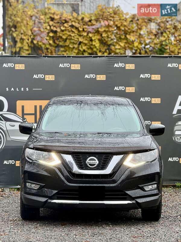 Внедорожник / Кроссовер Nissan Rogue 2018 в Харькове