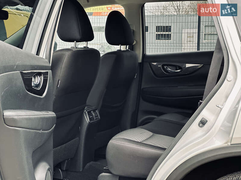 Позашляховик / Кросовер Nissan Rogue 2019 в Кременчуці