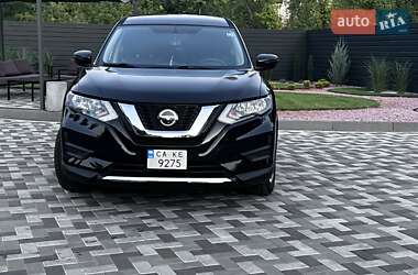 Внедорожник / Кроссовер Nissan Rogue 2017 в Каневе