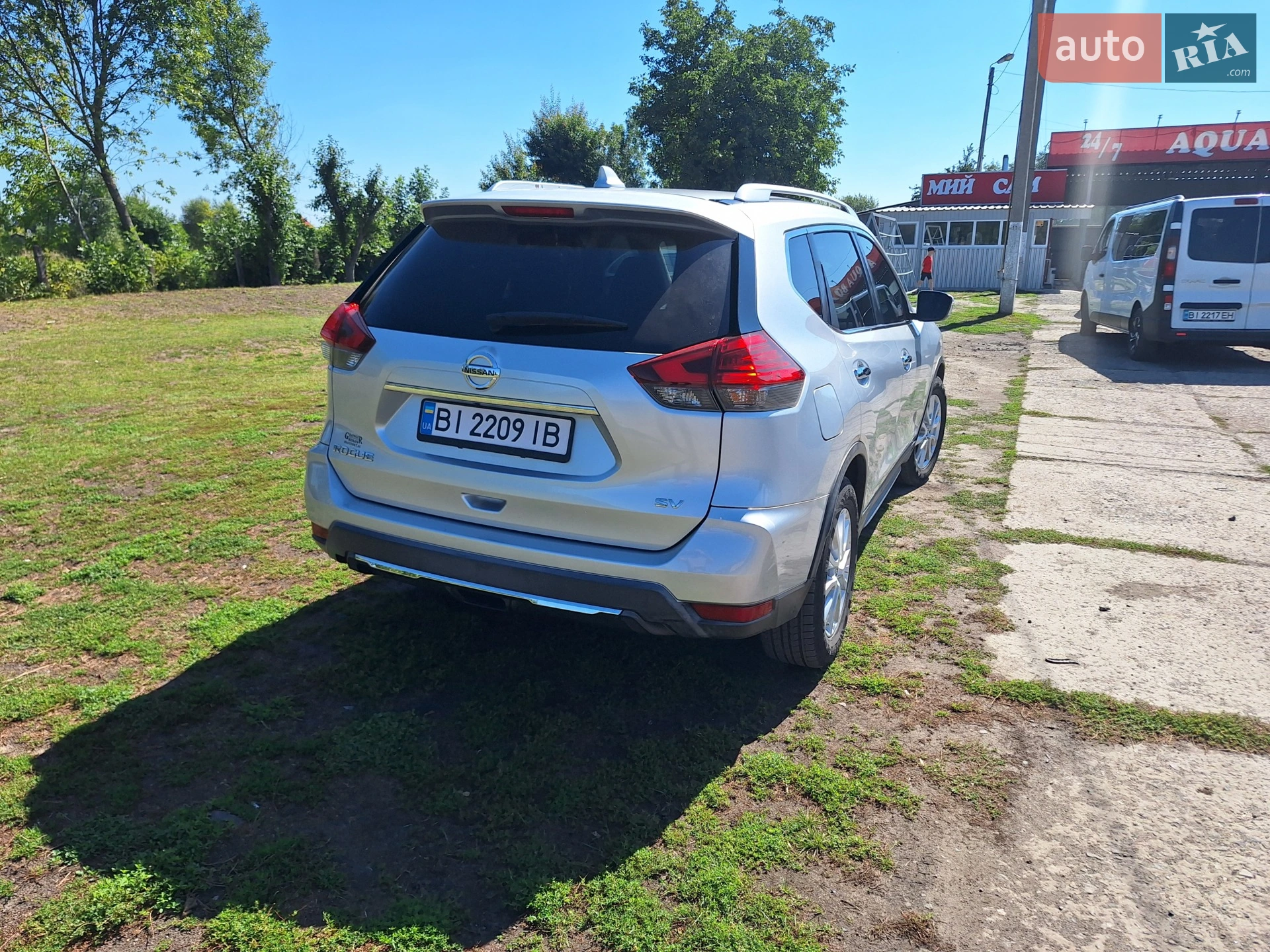 2017 Nissan Rogue - мініатюра 8