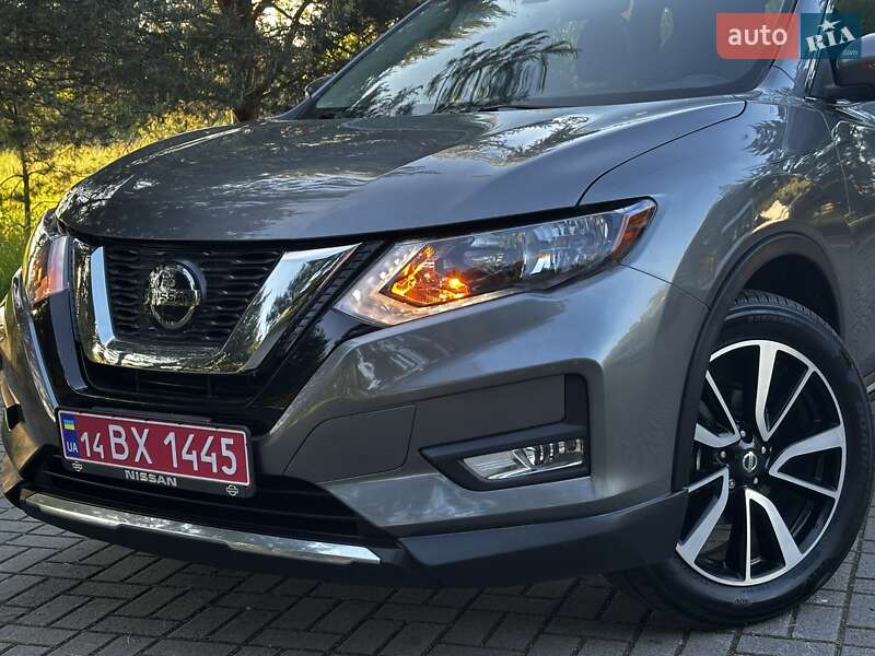 Внедорожник / Кроссовер Nissan Rogue 2019 в Дрогобыче