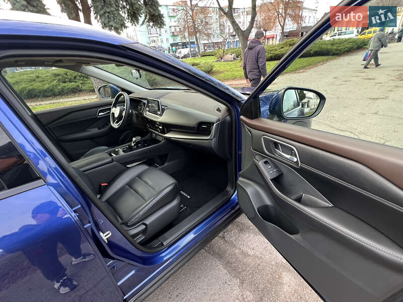 Внедорожник / Кроссовер Nissan Rogue 2021 в Белой Церкви