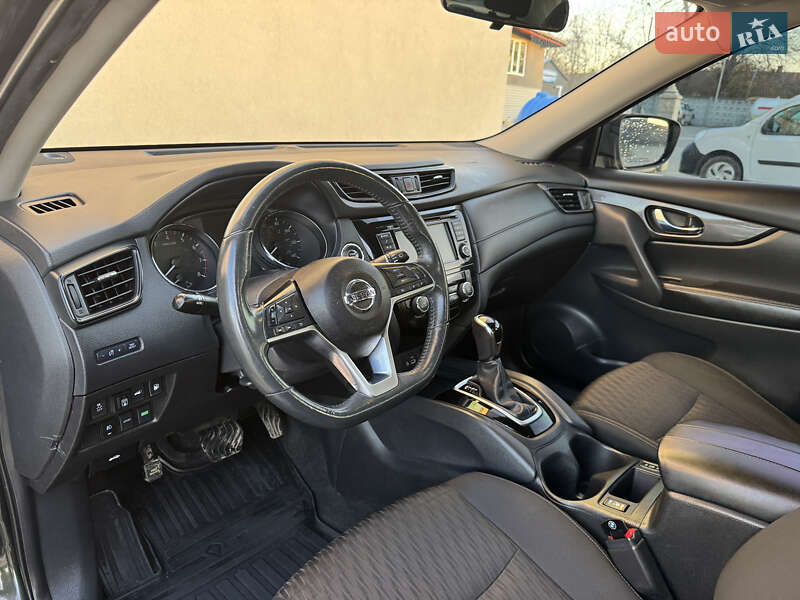 Внедорожник / Кроссовер Nissan Rogue 2017 в Дрогобыче фото 43 Внедорожник / Кроссовер Nissan Rogue 2017 в Дрогобыче