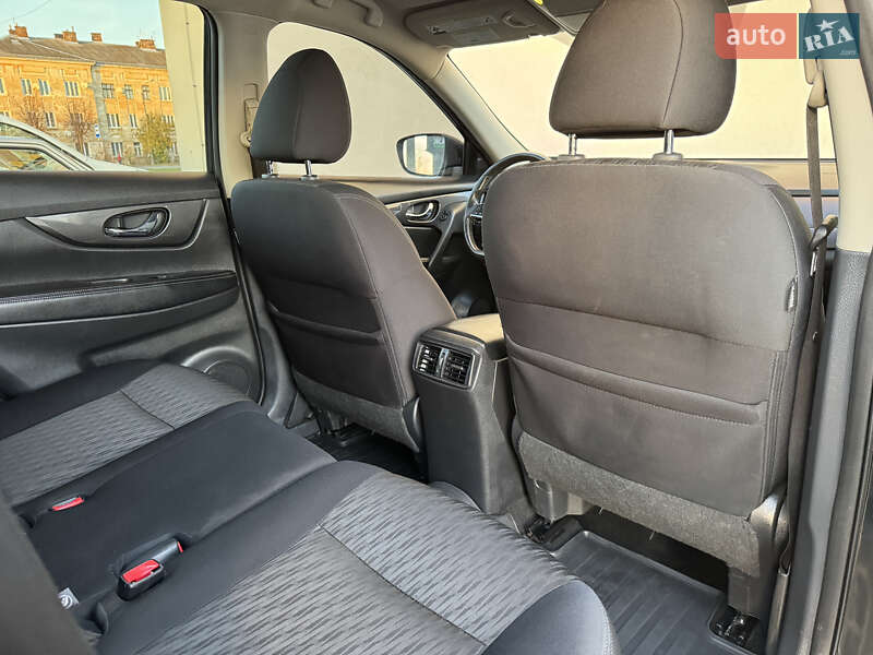 Внедорожник / Кроссовер Nissan Rogue 2017 в Дрогобыче фото 59 Внедорожник / Кроссовер Nissan Rogue 2017 в Дрогобыче