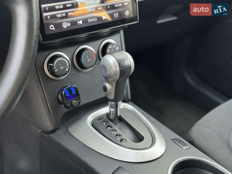 Внедорожник / Кроссовер Nissan Rogue 2015 в Сарнах фото 7 Внедорожник / Кроссовер Nissan Rogue 2015 в Сарнах