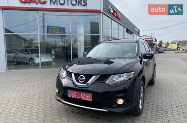 Внедорожник / Кроссовер Nissan Rogue 2015 в Полтаве
