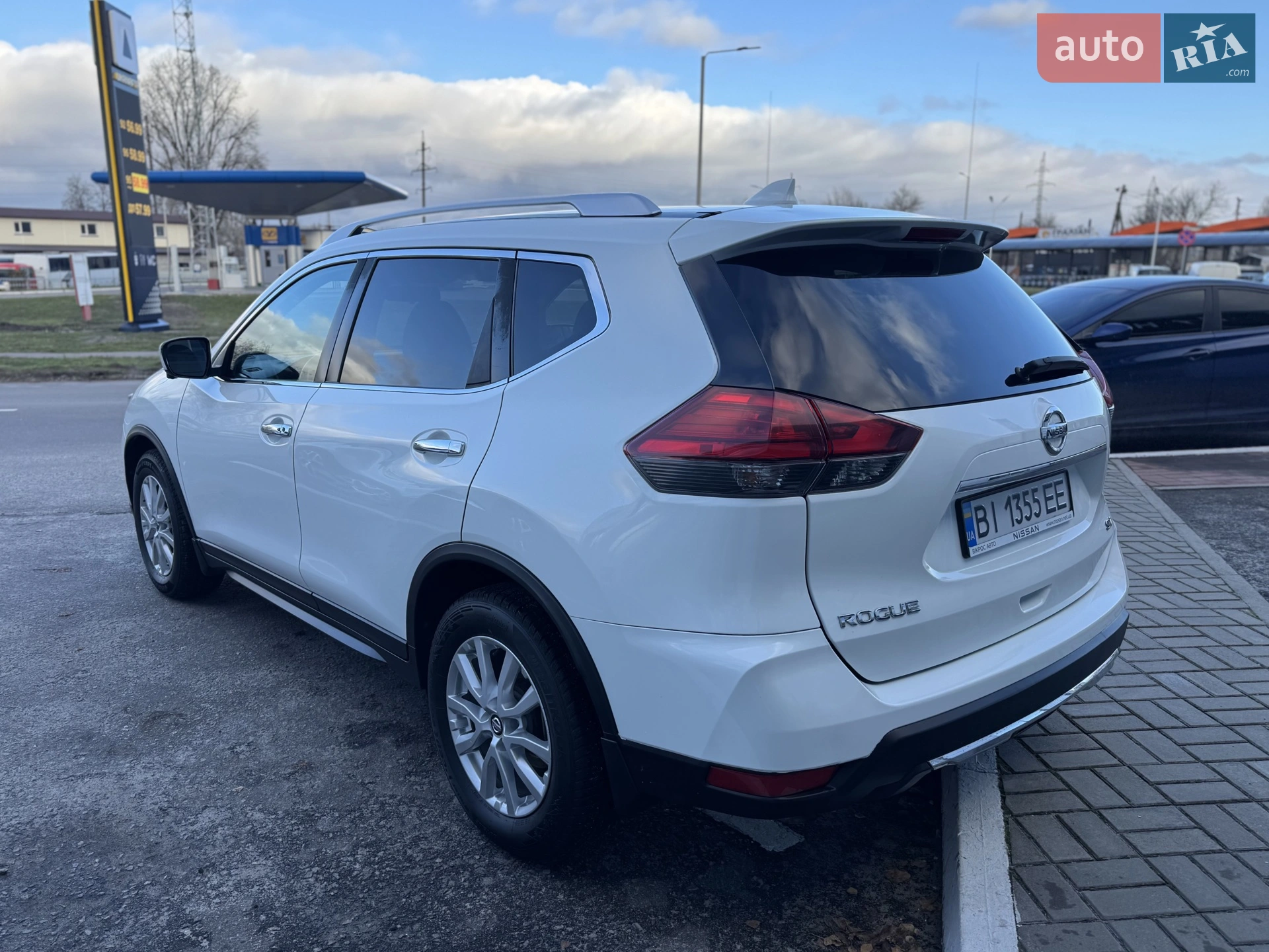 2017 Nissan Rogue - мініатюра 7