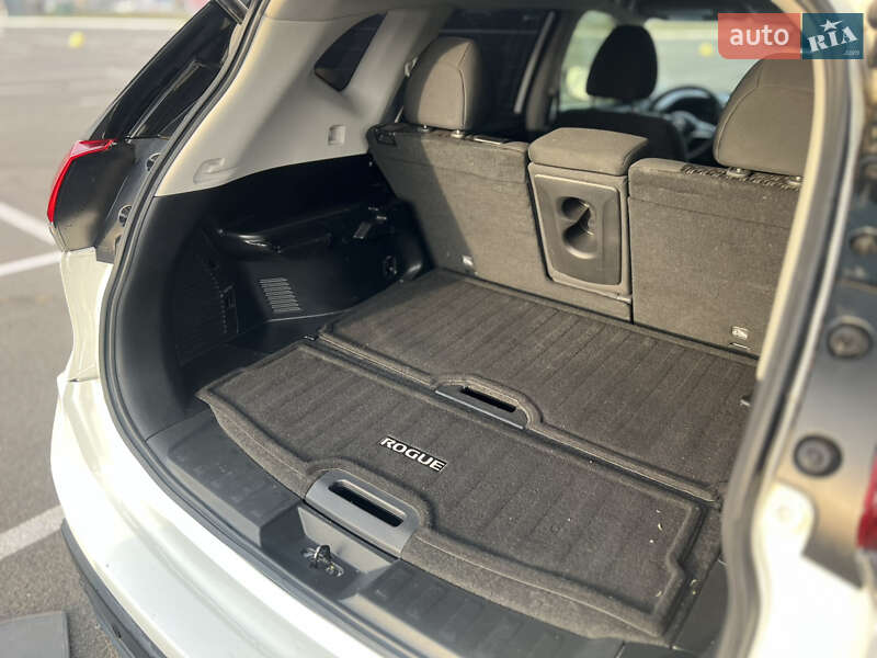 Позашляховик / Кросовер Nissan Rogue 2020 в Києві фото 25 Позашляховик / Кросовер Nissan Rogue 2020 в Києві