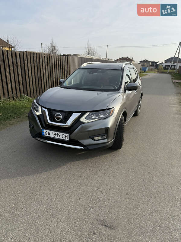Внедорожник / Кроссовер Nissan Rogue 2017 в Киеве фото Внедорожник / Кроссовер Nissan Rogue 2017 в Киеве