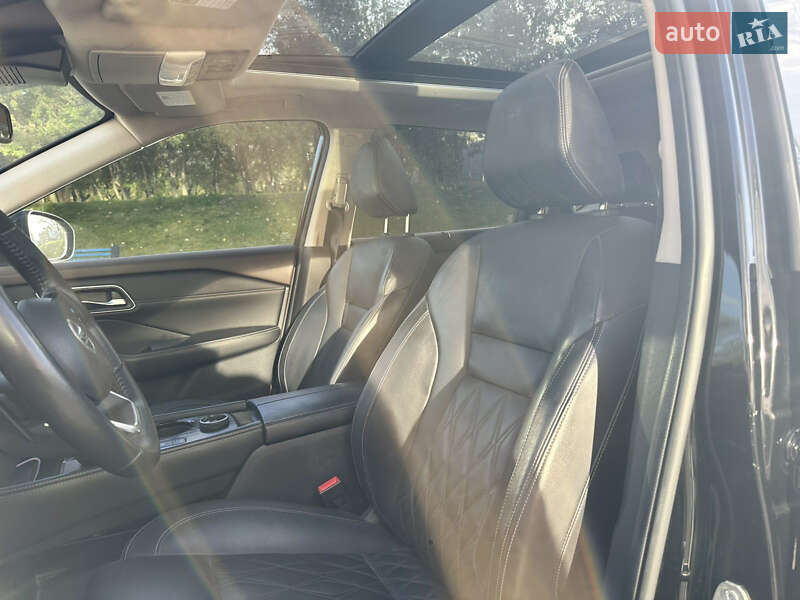 Внедорожник / Кроссовер Nissan Rogue 2021 в Одессе