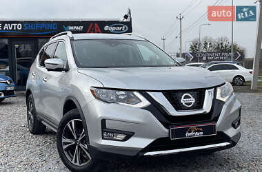Внедорожник / Кроссовер Nissan Rogue 2017 в Львове