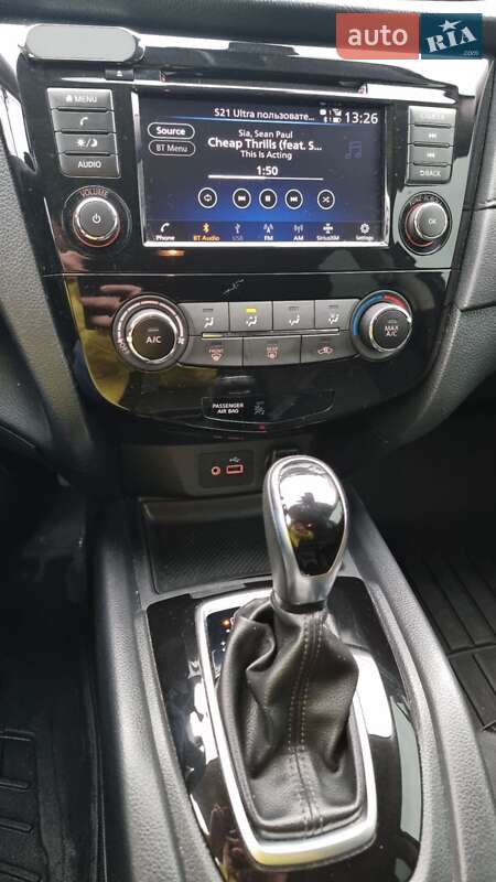 Внедорожник / Кроссовер Nissan Rogue 2019 в Киеве фото 13 Внедорожник / Кроссовер Nissan Rogue 2019 в Киеве