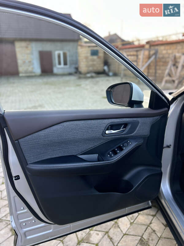 Внедорожник / Кроссовер Nissan Rogue 2023 в Раздельной фото 53 Внедорожник / Кроссовер Nissan Rogue 2023 в Раздельной