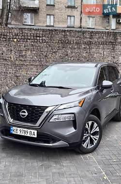 Позашляховик / Кросовер Nissan Rogue 2022 в Кам'янському