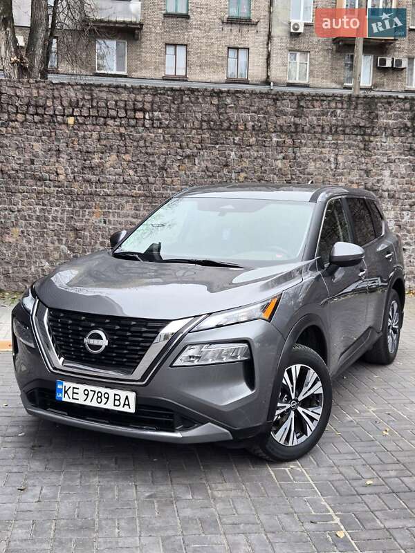 Внедорожник / Кроссовер Nissan Rogue 2022 в Каменском