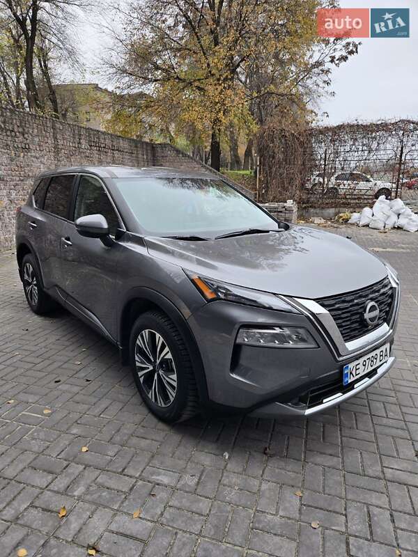 Внедорожник / Кроссовер Nissan Rogue 2022 в Каменском