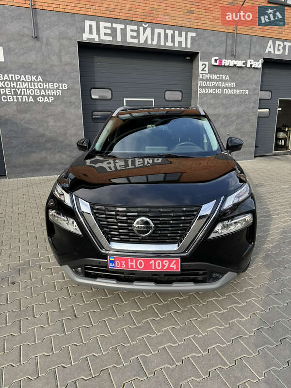 Nissan Rogue 2021