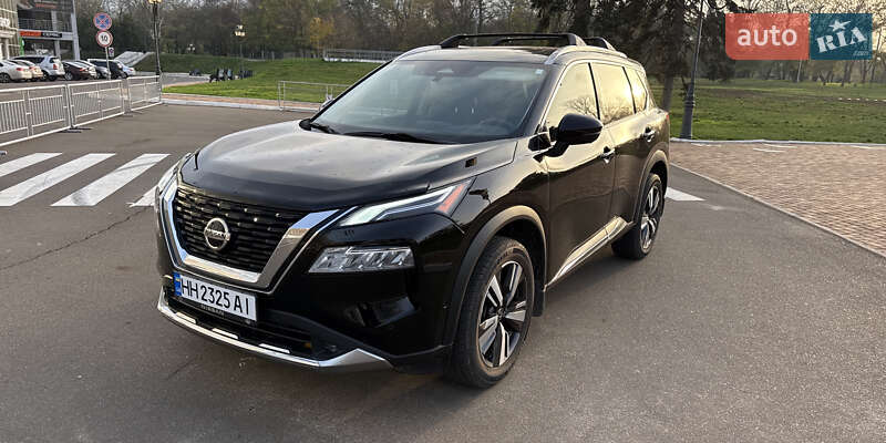 Внедорожник / Кроссовер Nissan Rogue 2021 в Одессе