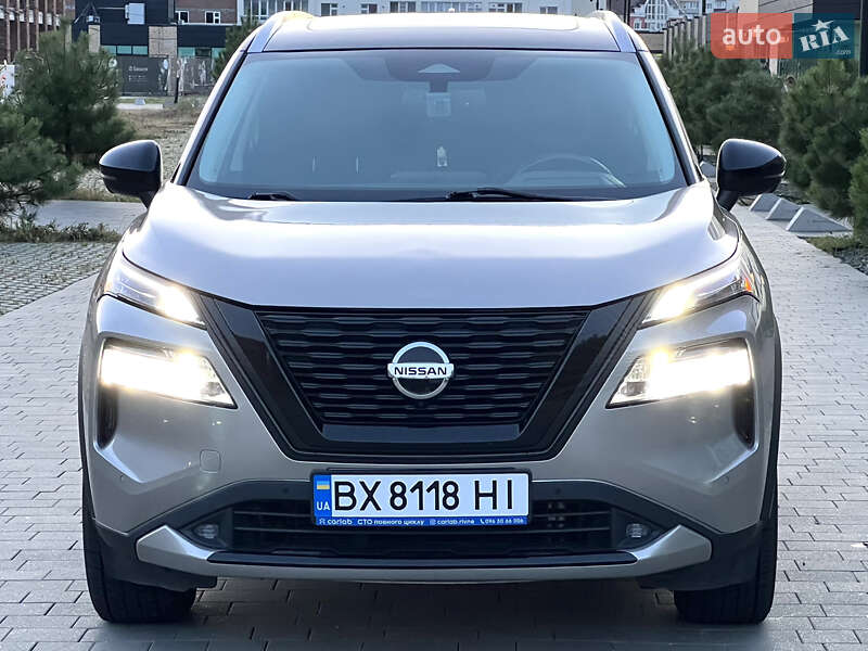 Внедорожник / Кроссовер Nissan Rogue 2021 в Хмельницком