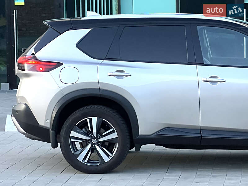 Внедорожник / Кроссовер Nissan Rogue 2021 в Хмельницком