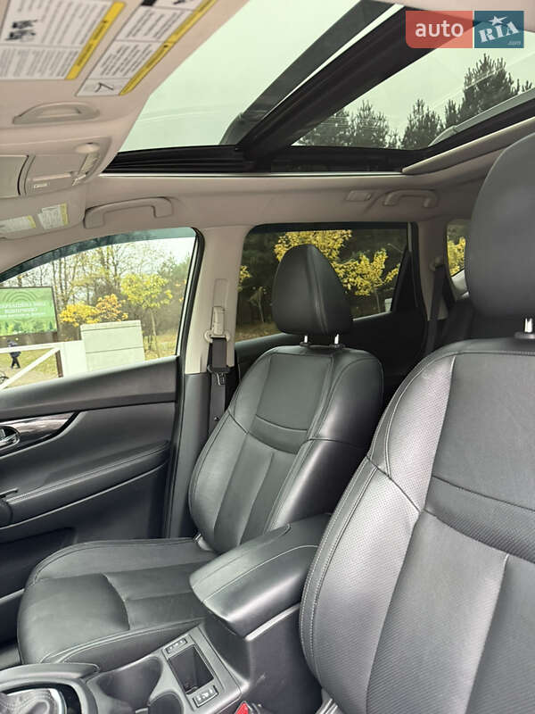 Внедорожник / Кроссовер Nissan Rogue 2018 в Боярке