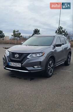 Внедорожник / Кроссовер Nissan Rogue 2019 в Ивано-Франковске