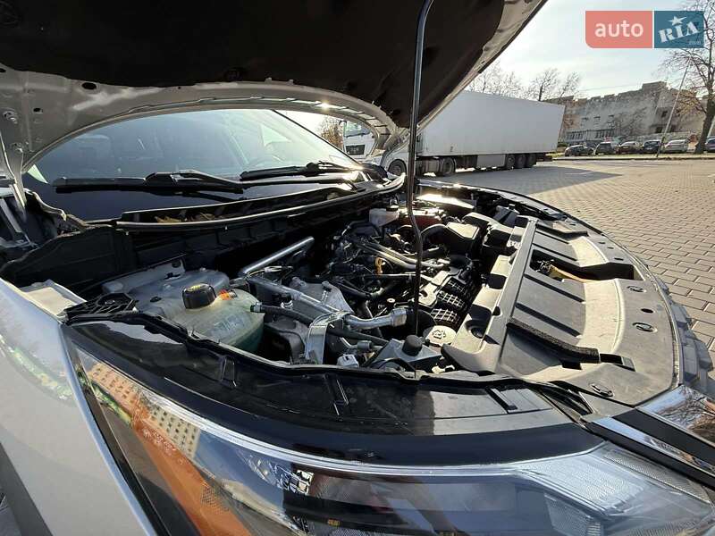 Внедорожник / Кроссовер Nissan Rogue 2020 в Черкассах