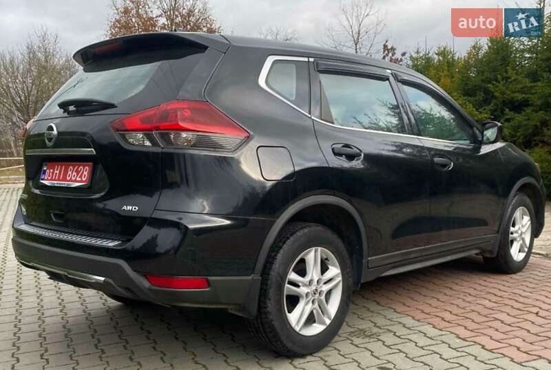 Внедорожник / Кроссовер Nissan Rogue 2018 в Шепетовке