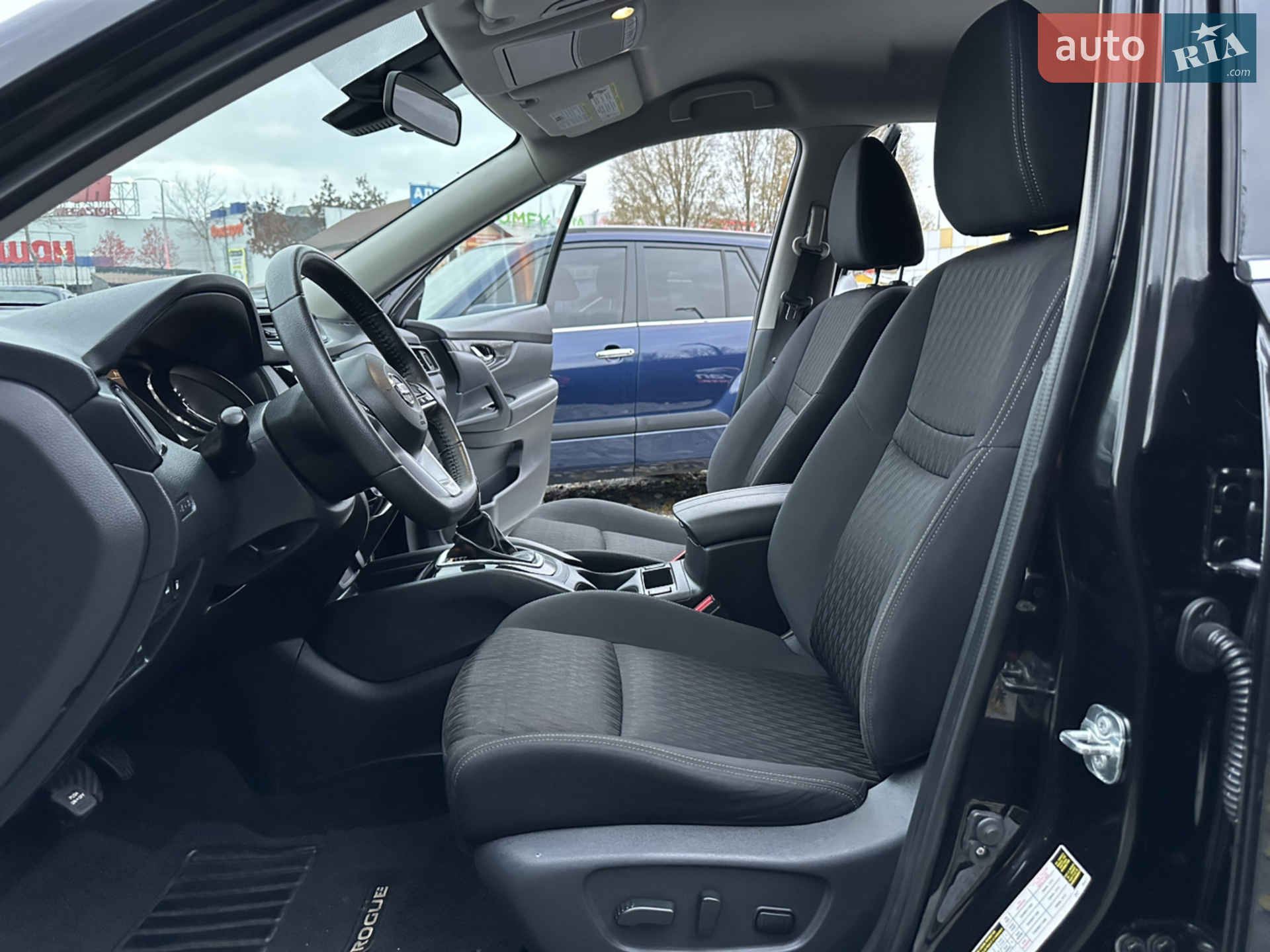 2020 Nissan Rogue - мініатюра 11