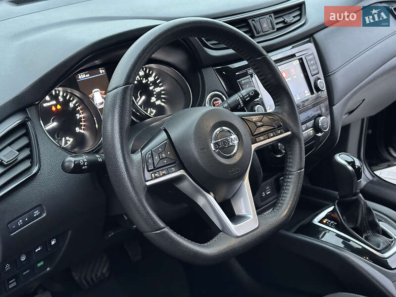 Внедорожник / Кроссовер Nissan Rogue 2020 в Днепре