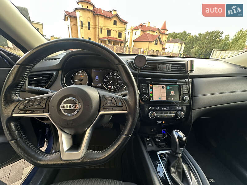 Внедорожник / Кроссовер Nissan Rogue 2019 в Киеве