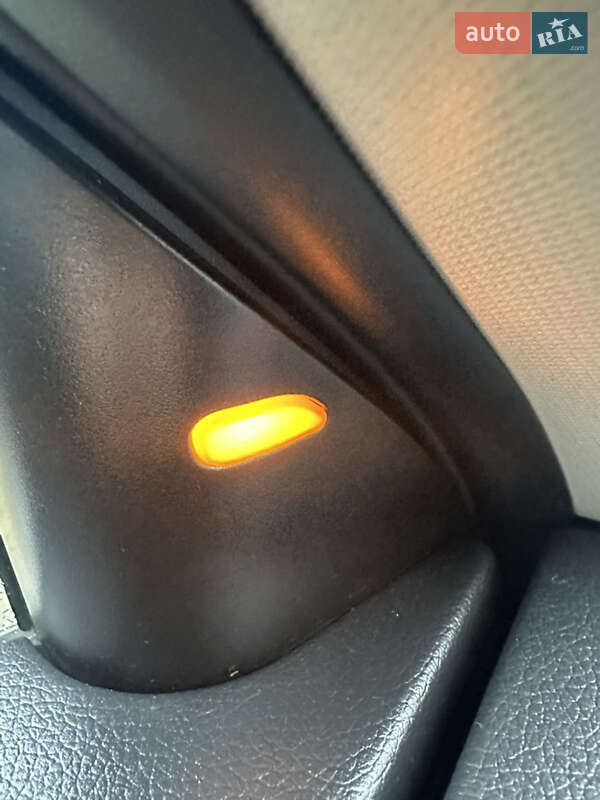 Внедорожник / Кроссовер Nissan Rogue 2019 в Киеве