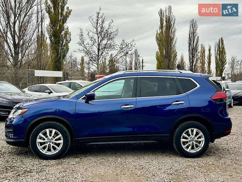 Внедорожник / Кроссовер Nissan Rogue 2017 в Одессе