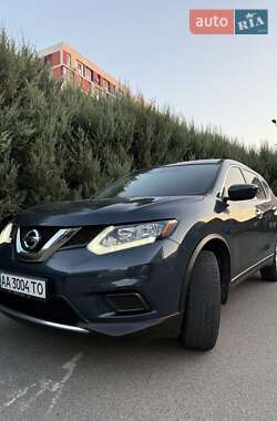 Внедорожник / Кроссовер Nissan Rogue 2016 в Киеве