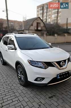Внедорожник / Кроссовер Nissan Rogue 2015 в Житомире