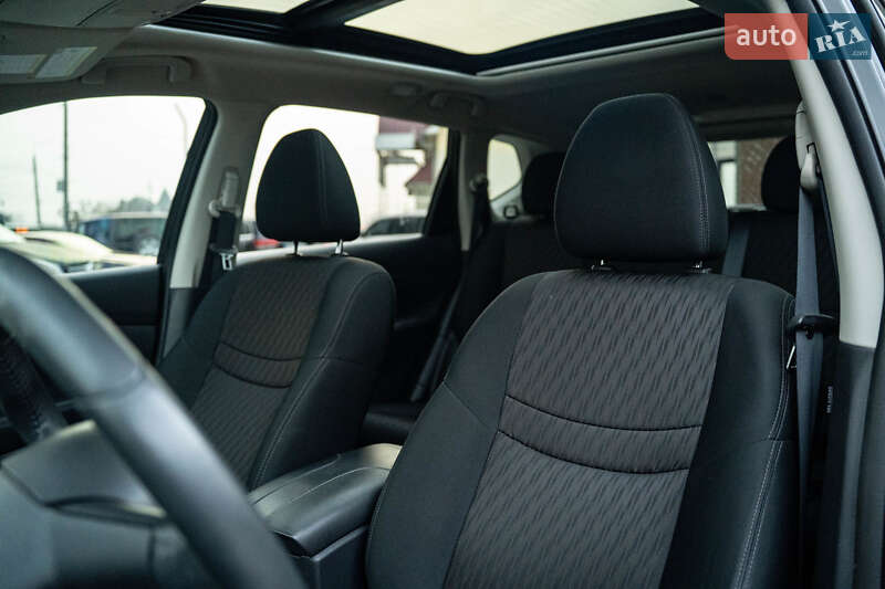 Внедорожник / Кроссовер Nissan Rogue 2017 в Черновцах фото 34 Внедорожник / Кроссовер Nissan Rogue 2017 в Черновцах