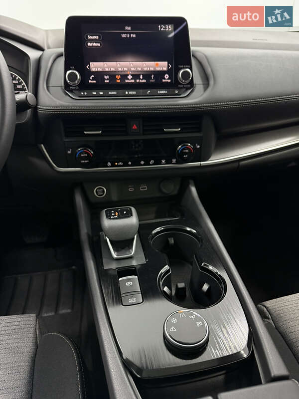 Внедорожник / Кроссовер Nissan Rogue 2023 в Одессе