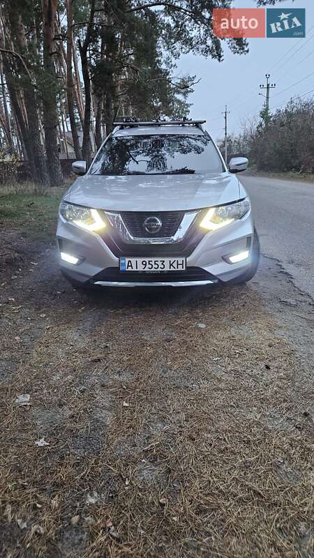 Внедорожник / Кроссовер Nissan Rogue 2019 в Василькове