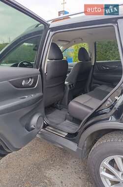 Внедорожник / Кроссовер Nissan Rogue 2019 в Змиеве