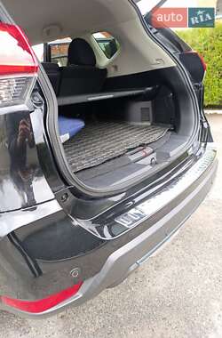 Внедорожник / Кроссовер Nissan Rogue 2019 в Змиеве