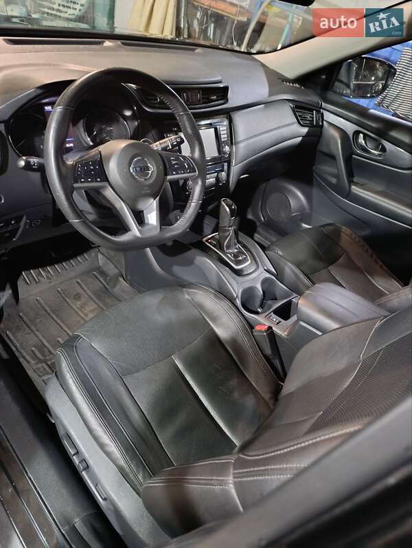 Внедорожник / Кроссовер Nissan Rogue 2019 в Харькове